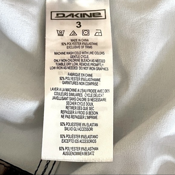 🌺 Dakine Hawaii Freeride Black Tie Dye Board Shorts Juniors Size 3 - Picture 6 of 7